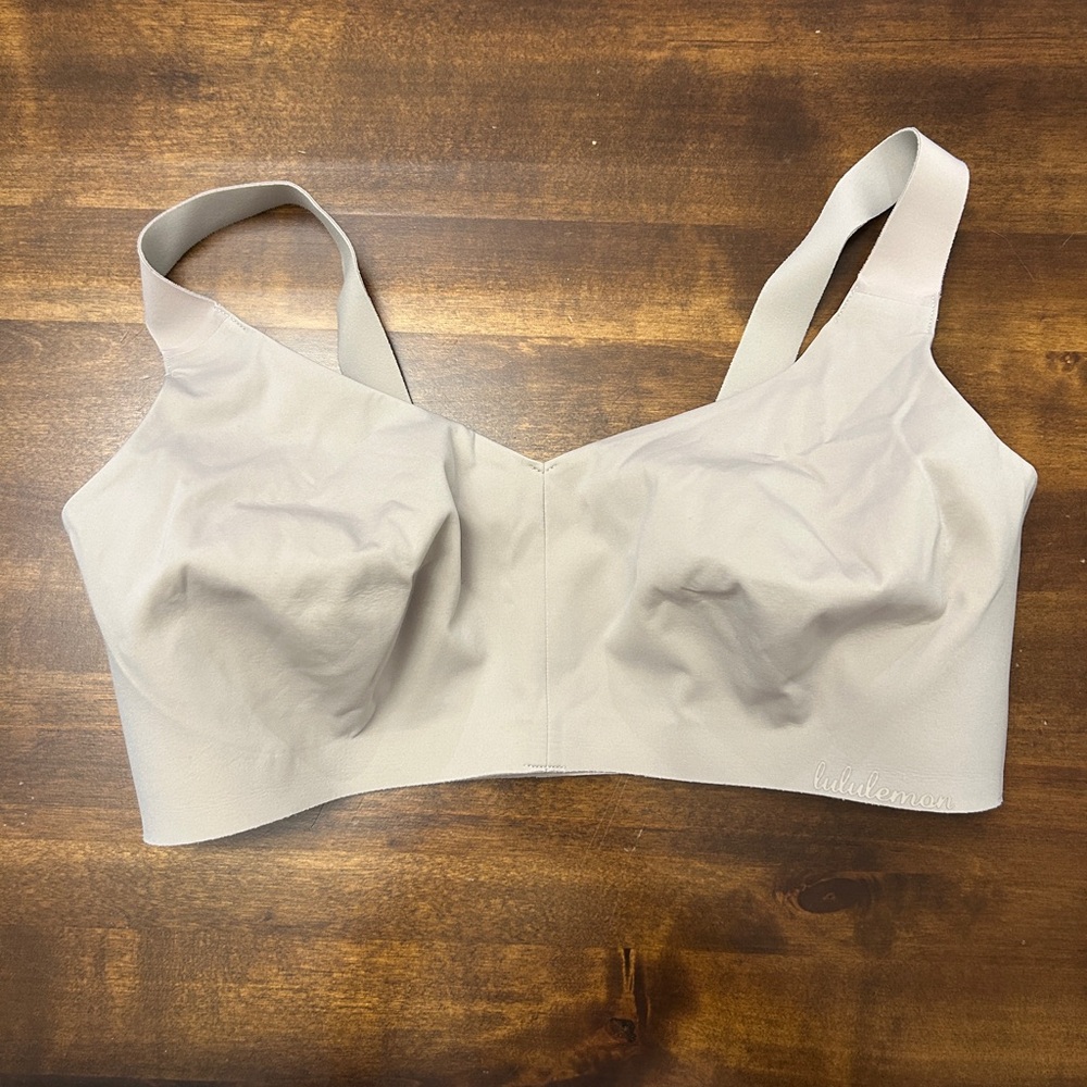 Lululemon Like Nothing Bra